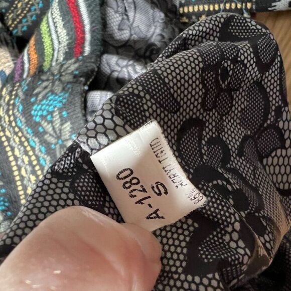 Carmen Patchwork Tapestry Coat Womens Small Boho Art to Wear Made In Brazil - Picture 12 of 12